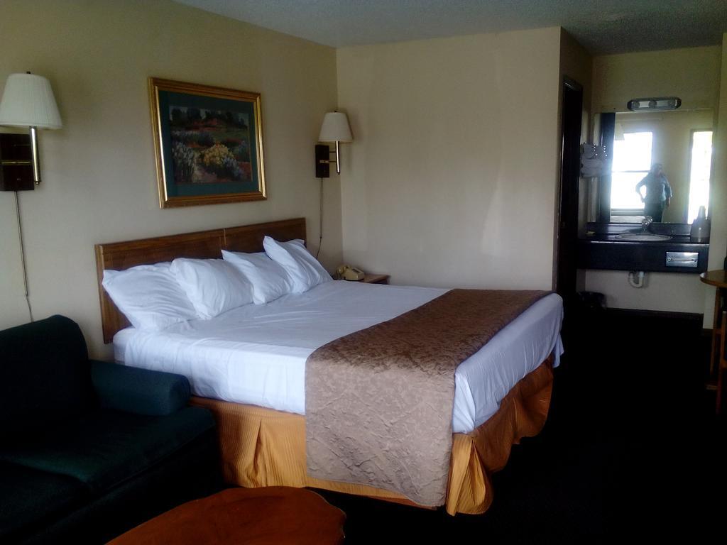 Gateway Inn Лейк Сити Екстериор снимка