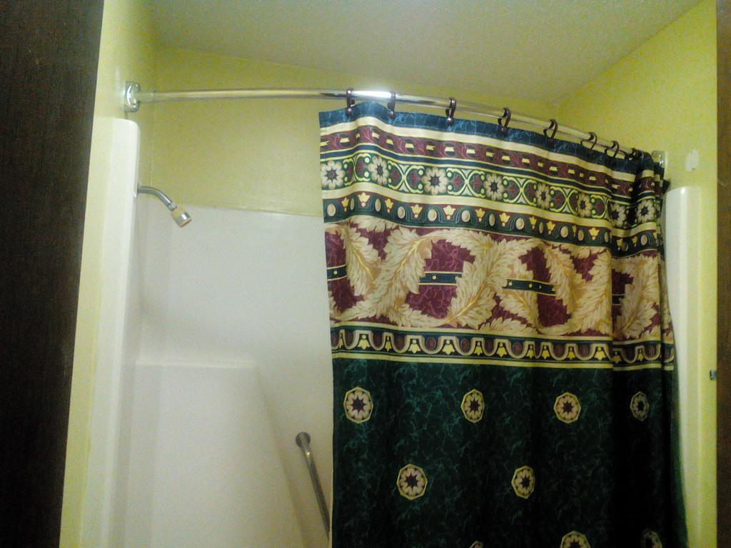 Gateway Inn Лейк Сити Екстериор снимка