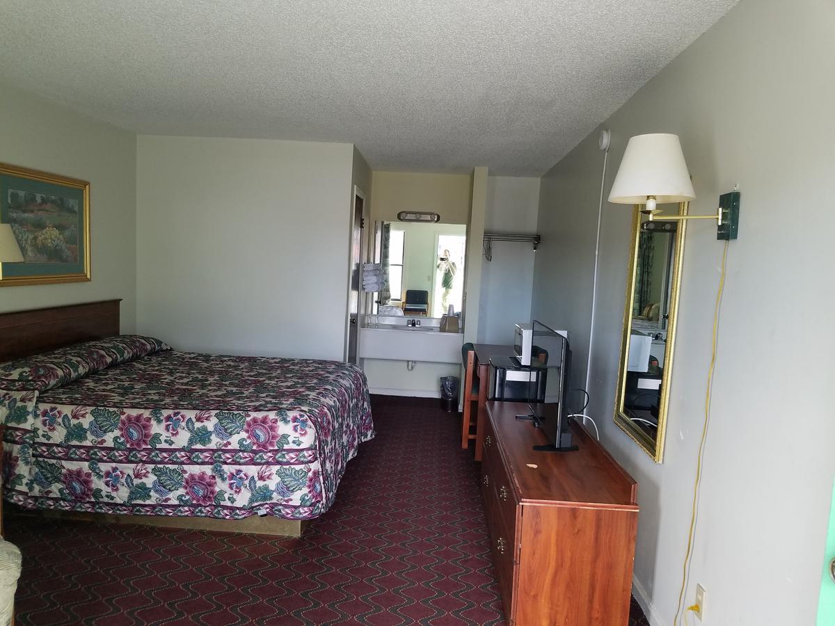 Gateway Inn Лейк Сити Екстериор снимка